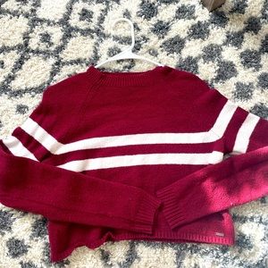 Hollister cropped maroon sweater